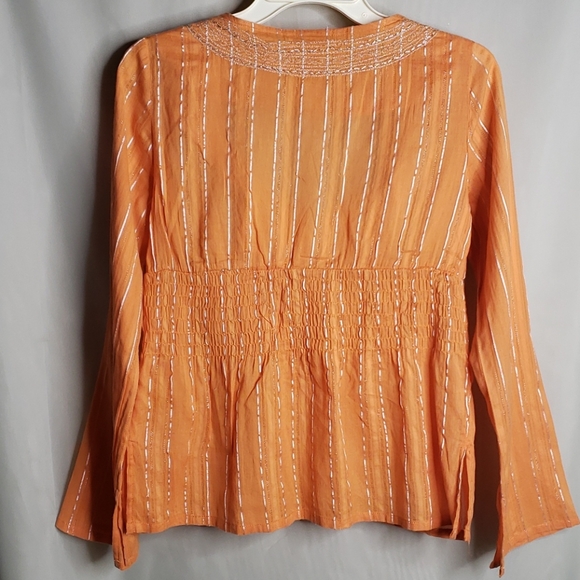 Top - Picture 3 of 5